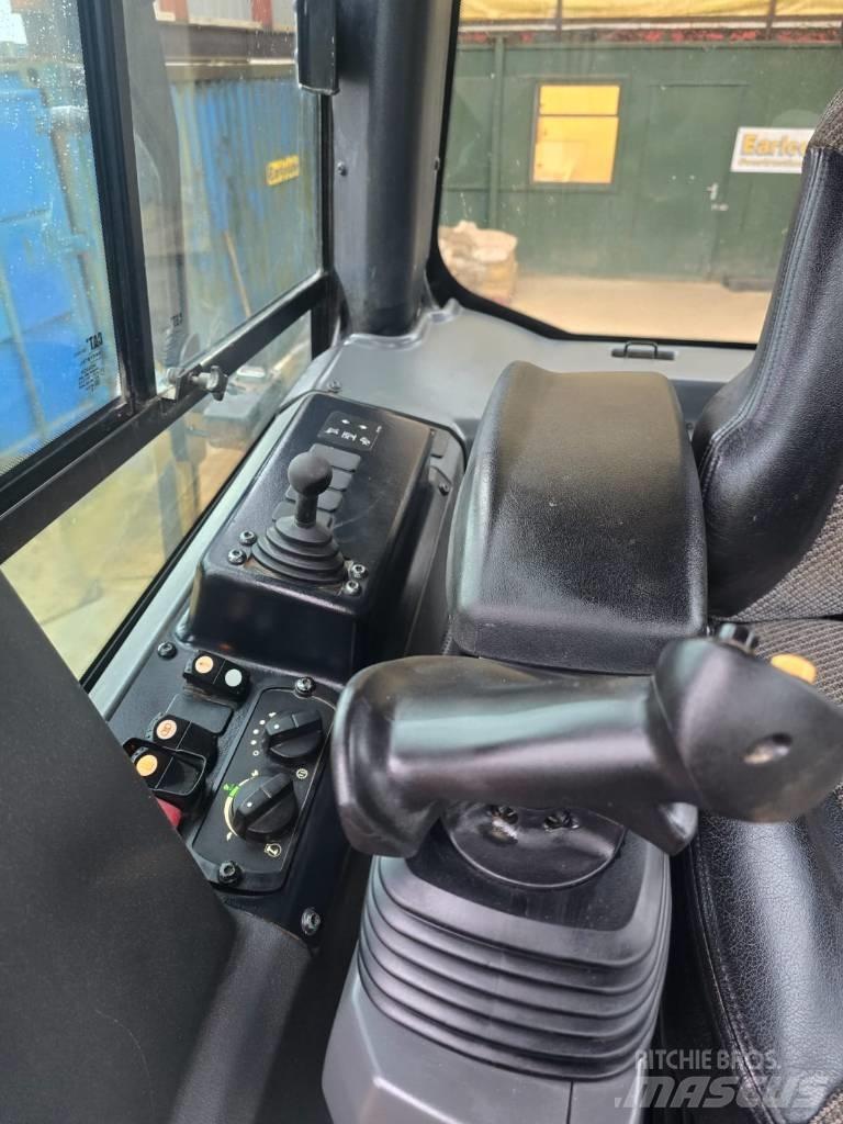 CAT D 6 K 2 LGP Kāpurķēžu buldozeri