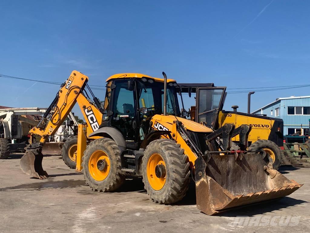 JCB 4 CX Ekskavatori-iekrāvēji