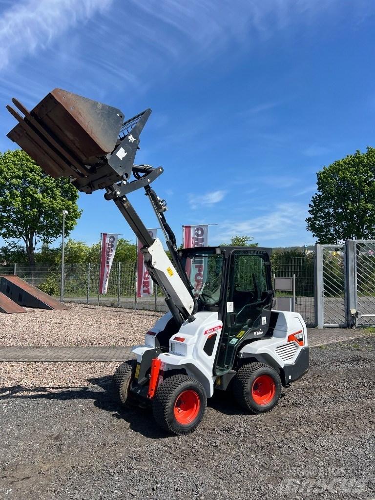 Bobcat L 28 Teleskopiskie manipulatori