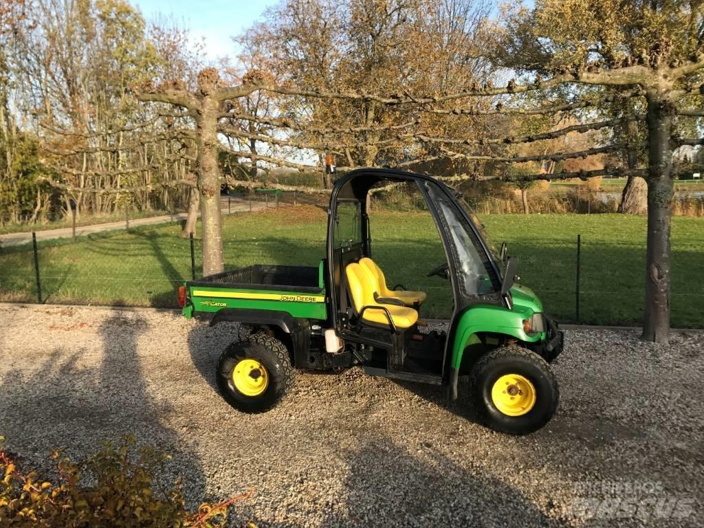 John Deere Gator HPX Komunālās mašīnas