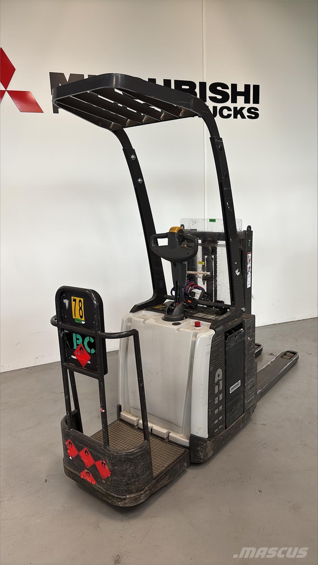 Atlet PDP200 Pašgājējplatformas