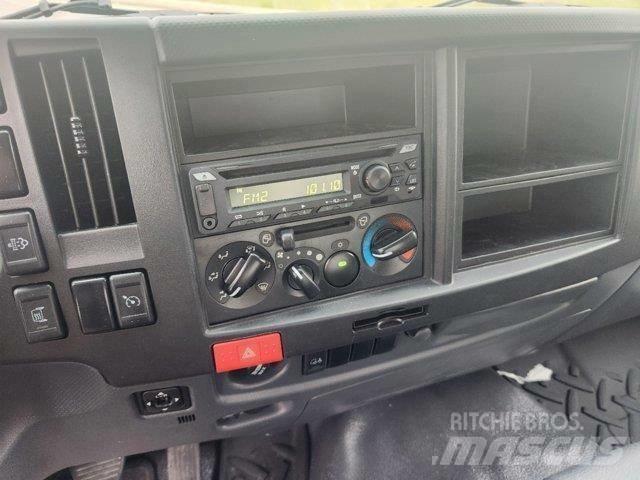Isuzu FTR Furgons