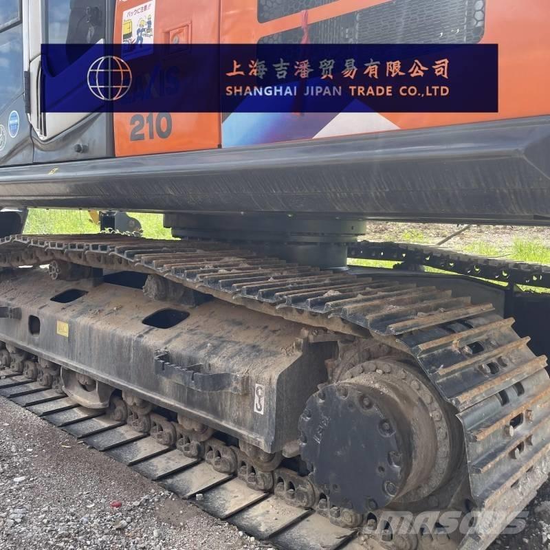 Hitachi ZX 210 Kāpurķēžu ekskavatori