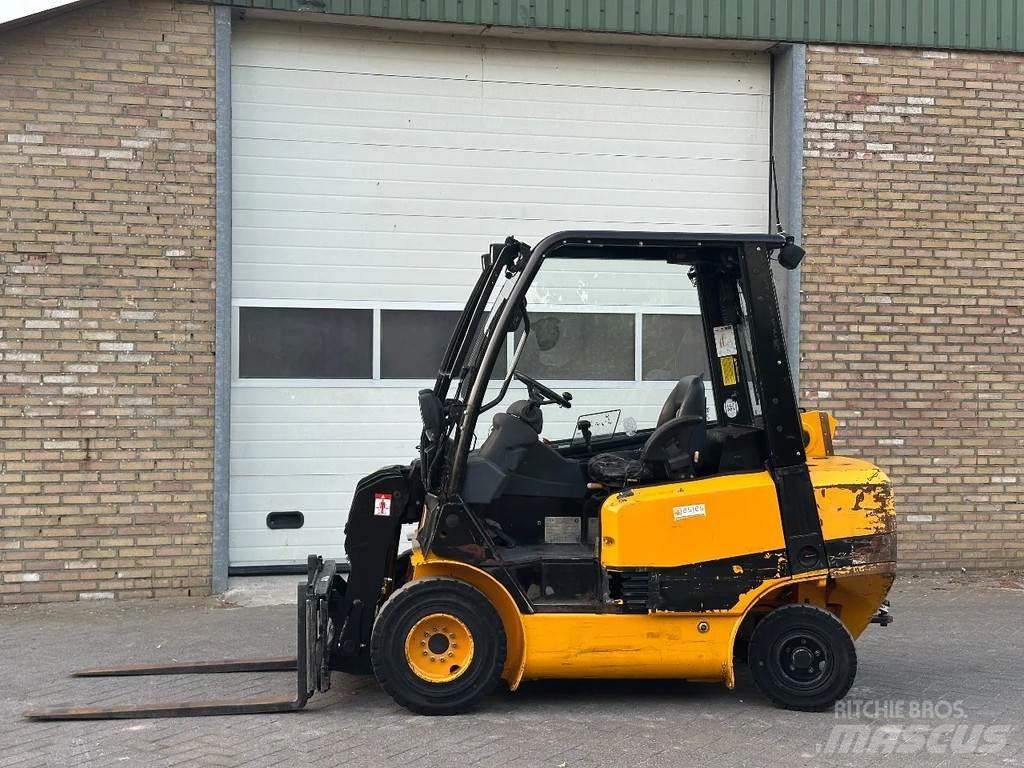 JCB TLT 2,5D Autokrāvēji - citi