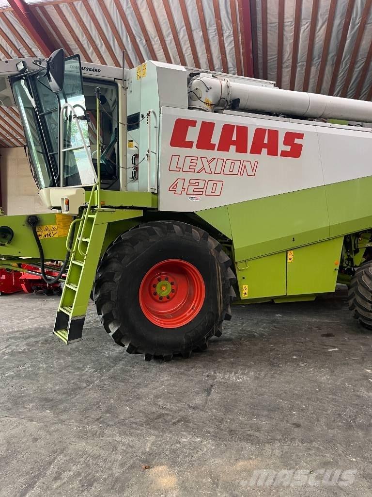CLAAS LEXION 420 Ražas novākšanas kombaini