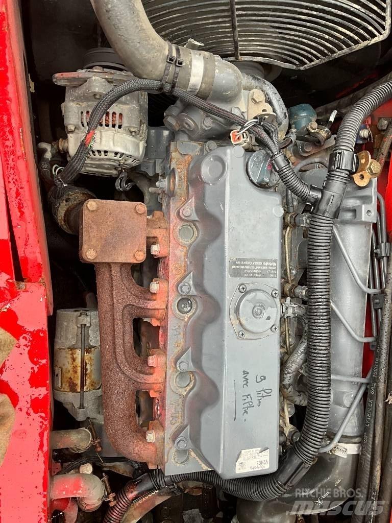 Manitou BT 420 Teleskopiskie manipulatori