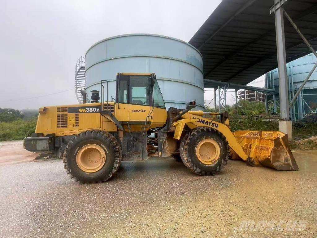 Komatsu WA 380-6 Iekrāvēji uz riteņiem