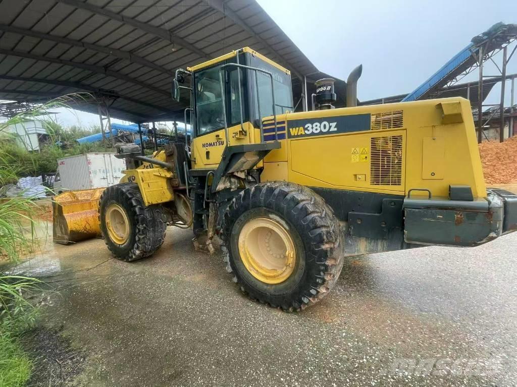 Komatsu WA 380-6 Iekrāvēji uz riteņiem