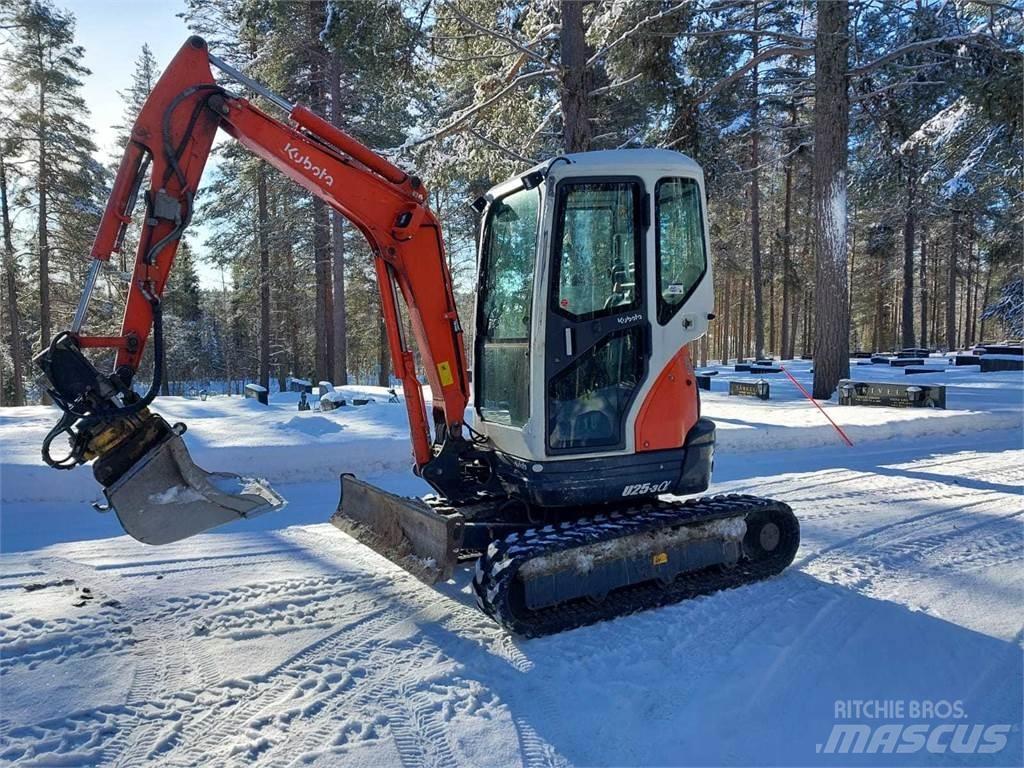Kubota U25-3 Mini ekskavatori < 7 t