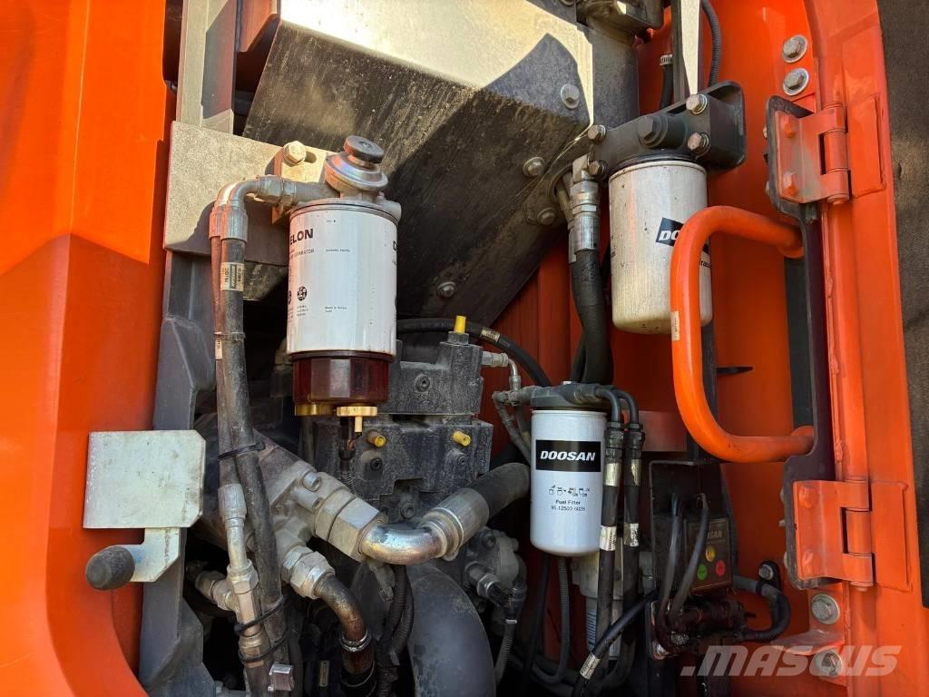 Doosan DX 235 LCR-5 Kāpurķēžu ekskavatori