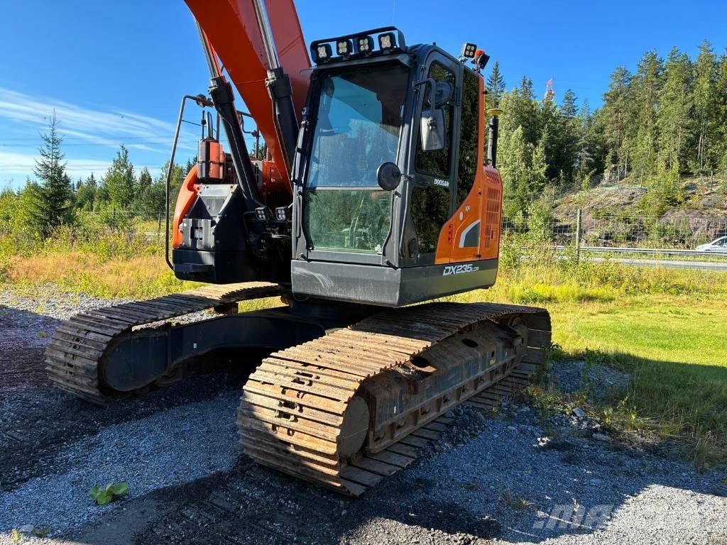Doosan DX 235 LCR-5 Kāpurķēžu ekskavatori