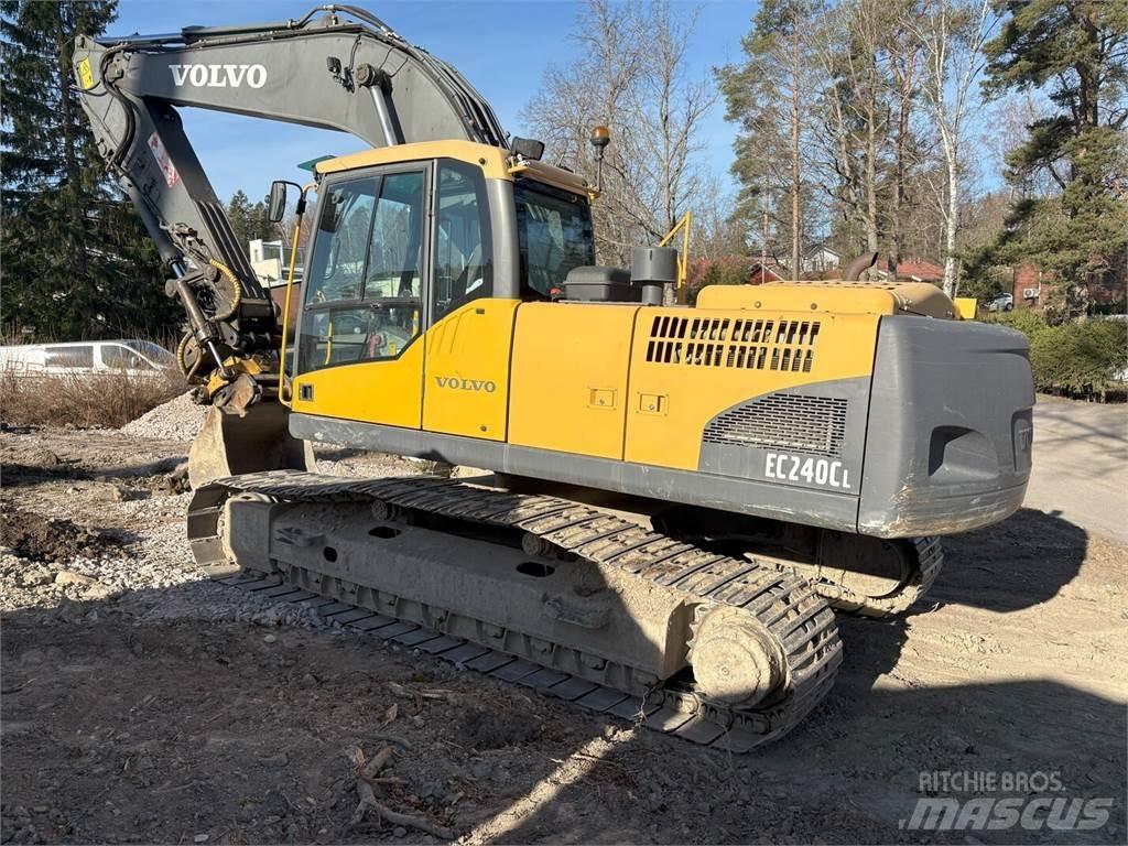 Volvo EC240CL Kāpurķēžu ekskavatori