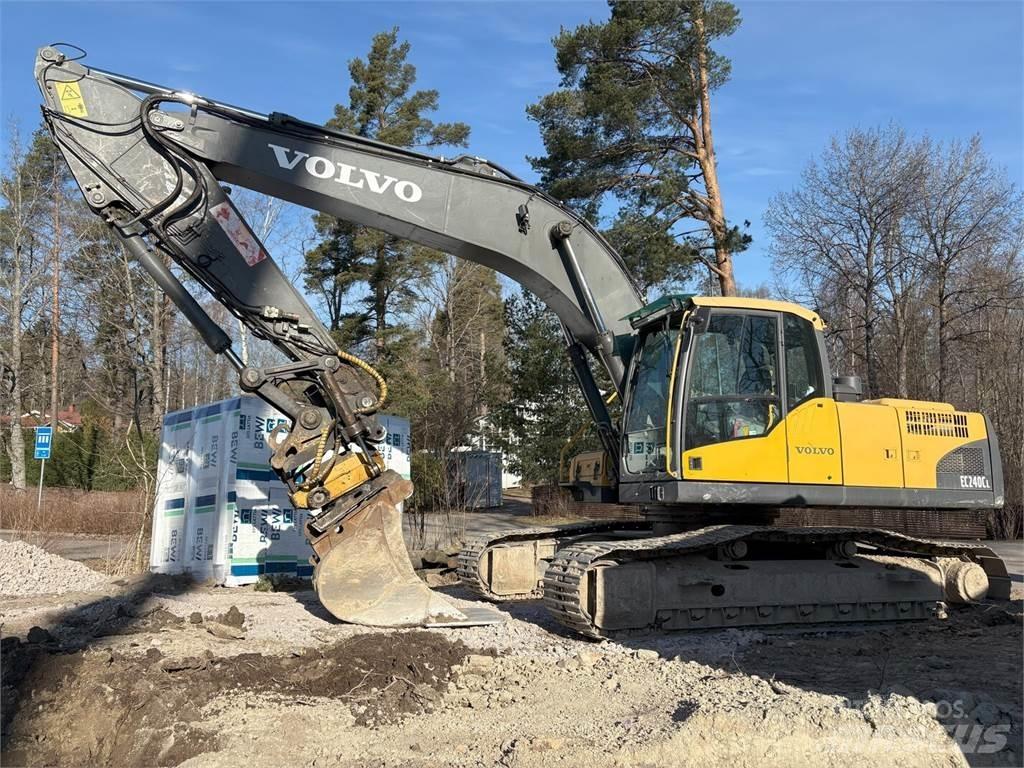 Volvo EC240CL Kāpurķēžu ekskavatori