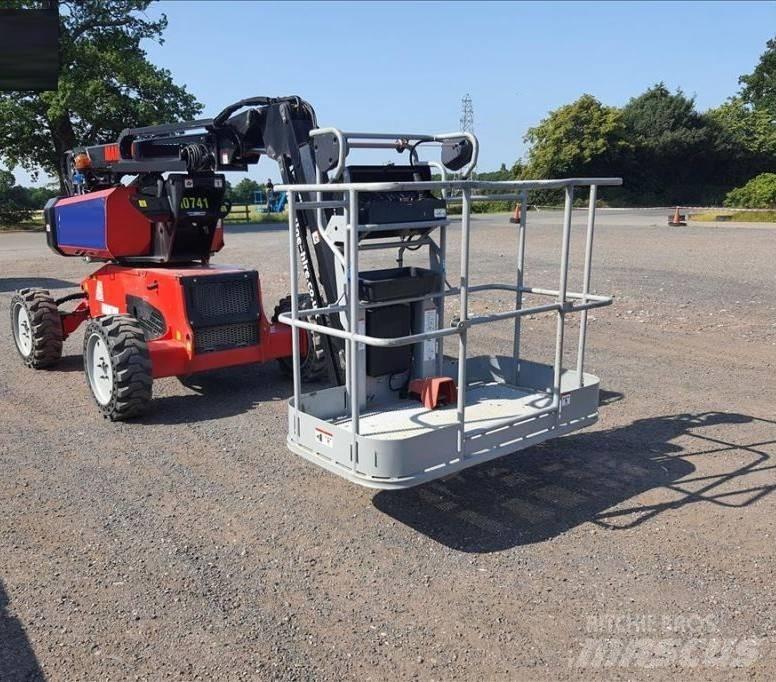 Manitou ManGo 12 Strēles pacēlāji