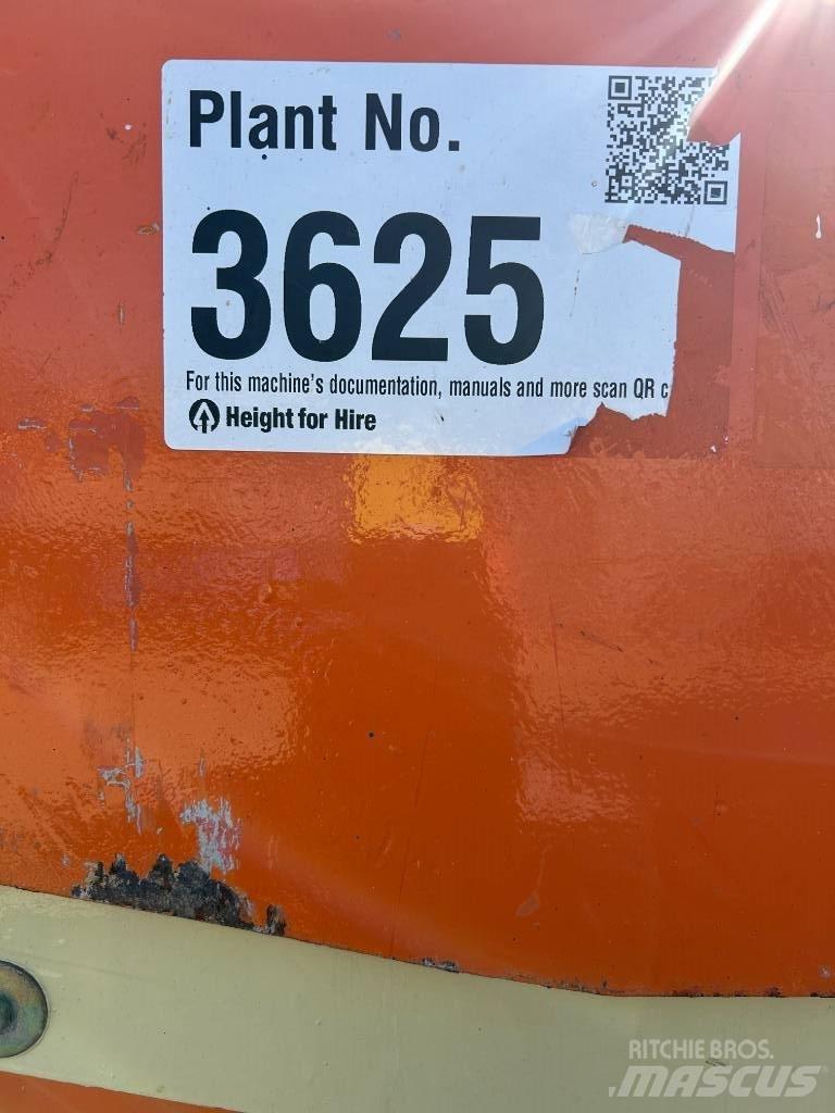 JLG 4069 Šķerveida pacēlāji