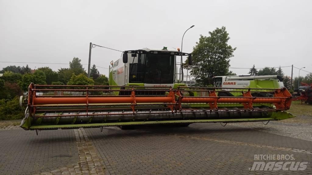CLAAS Lexion 600 TT Ražas novākšanas kombaini