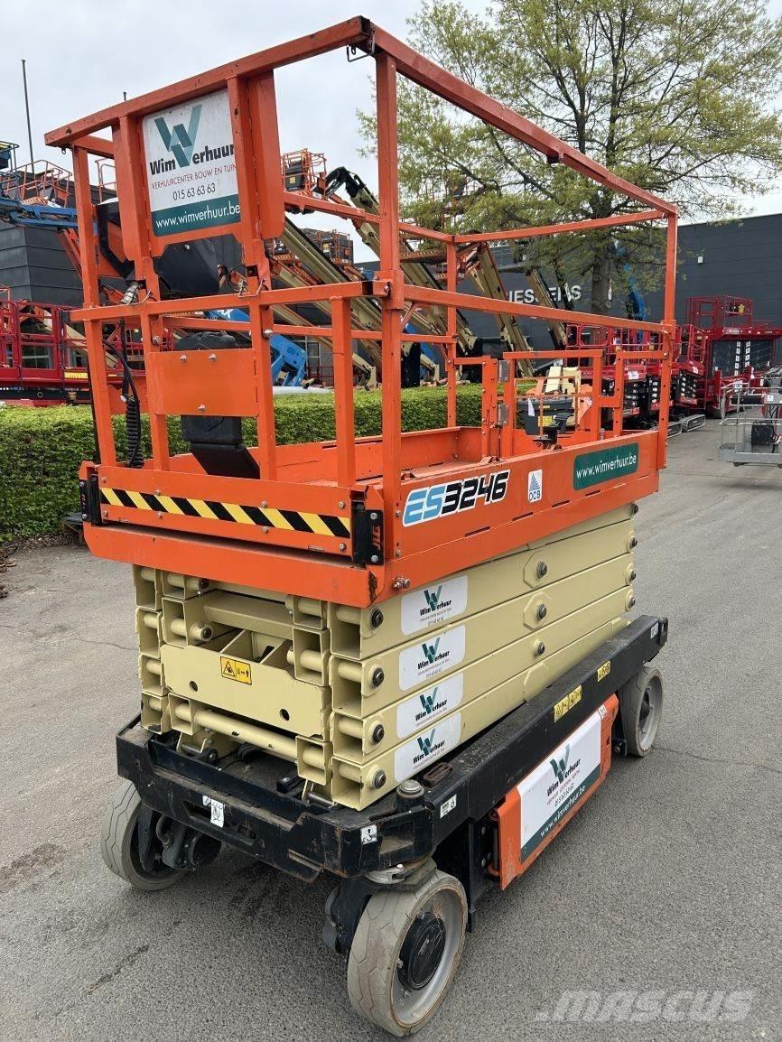 JLG 3246ES (6778) Šķerveida pacēlāji