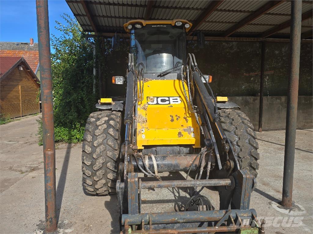 JCB 416 HT Iekrāvēji uz riteņiem