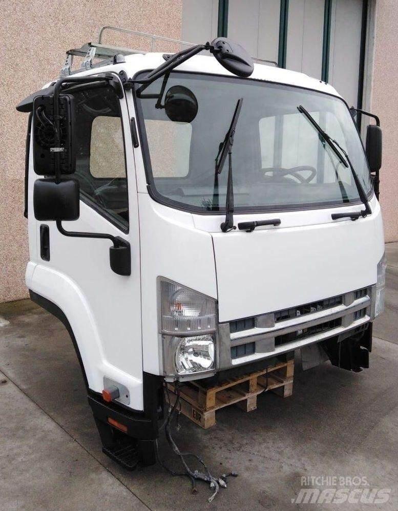 Isuzu FRR Euro 5 Kabīnes un interjers