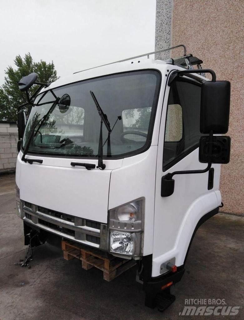 Isuzu FRR Euro 5 Kabīnes un interjers