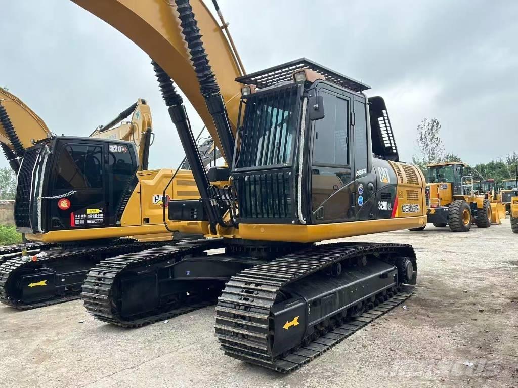 CAT 329 Kāpurķēžu ekskavatori