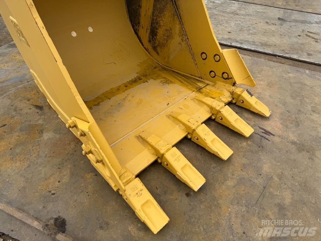 CAT 320 bucket OM Kausi