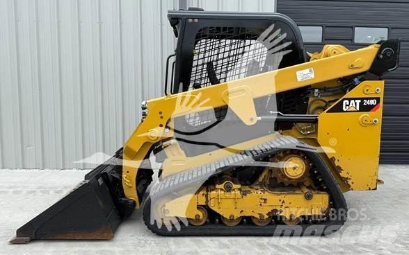 CAT 249D Lietoti riteņu kompaktiekrāvēji