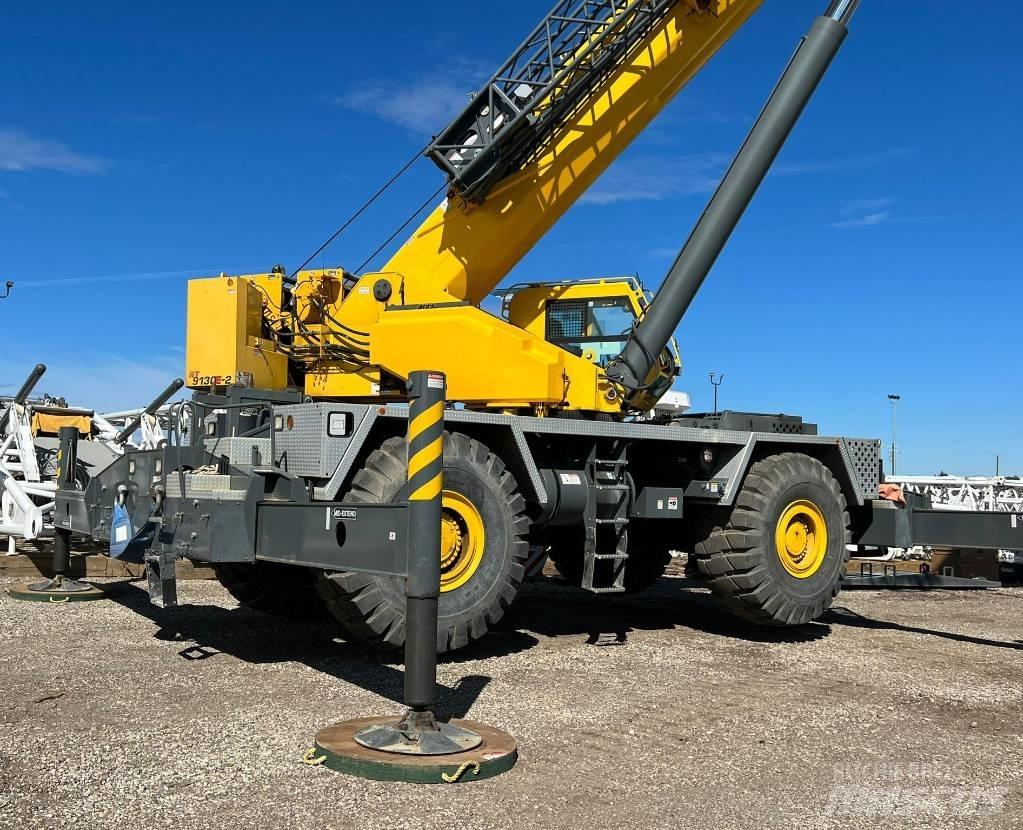 Grove RT 9130 E-2 Celtņi nelīdzenām virsmām