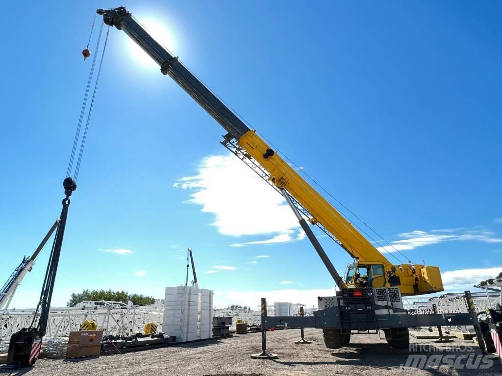 Grove RT 9130 E-2 Celtņi nelīdzenām virsmām