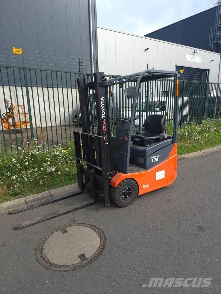 Toyota traigo 1.3 Elektriskie iekrāvēji
