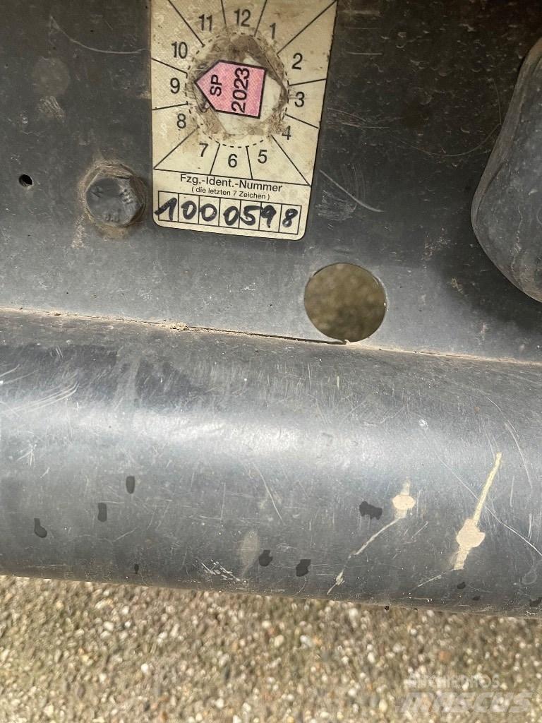 Fliegel 8 ton Auto pārvadāšanas treileri