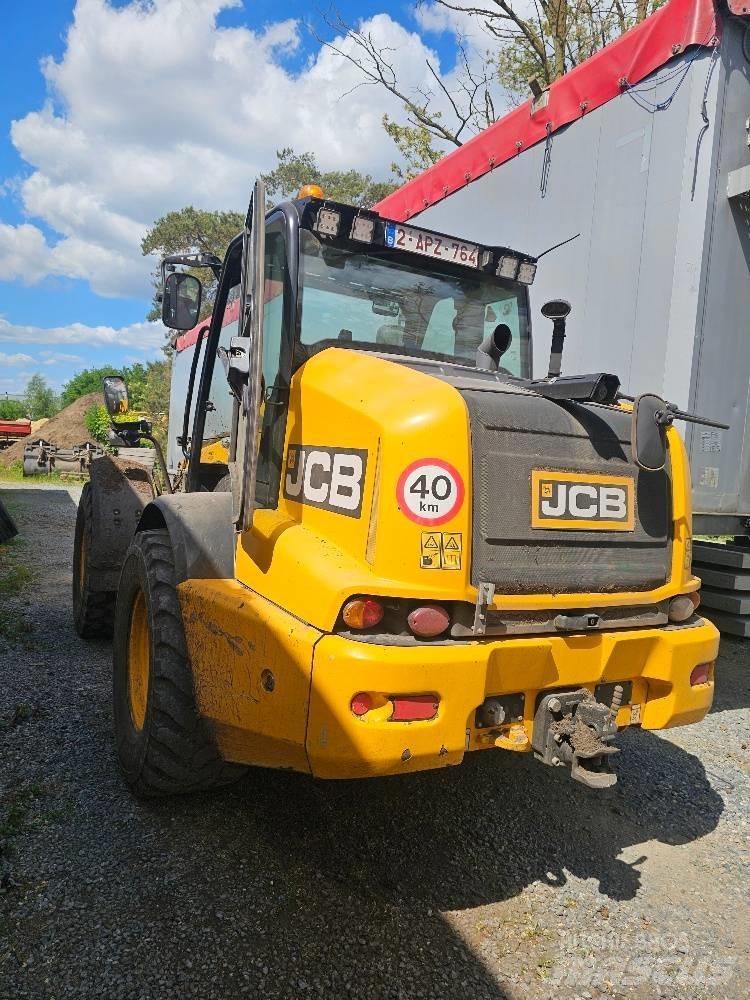 JCB TM 320 S Lauksaimniecības pacēlāji