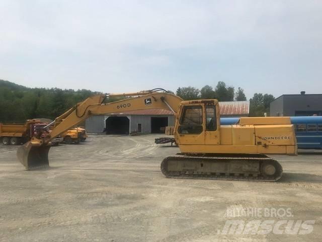 John Deere 690 D Kāpurķēžu ekskavatori