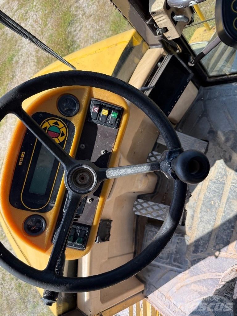 Hydrema 922 C Mini pašizgāzēji