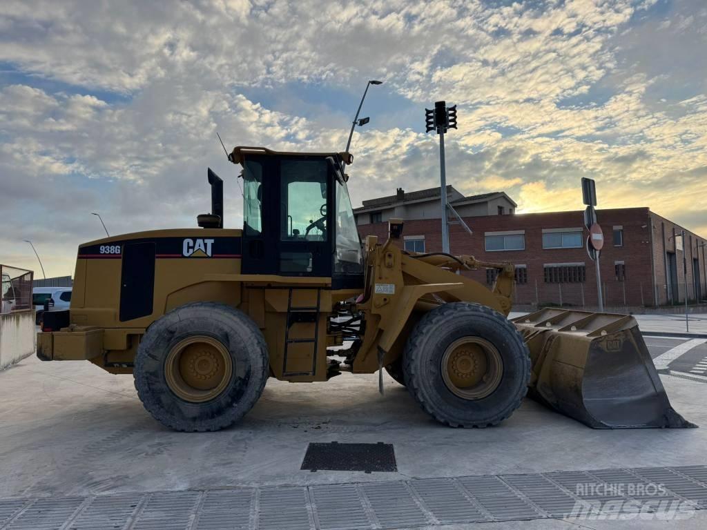 CAT 938 G Iekrāvēji uz riteņiem