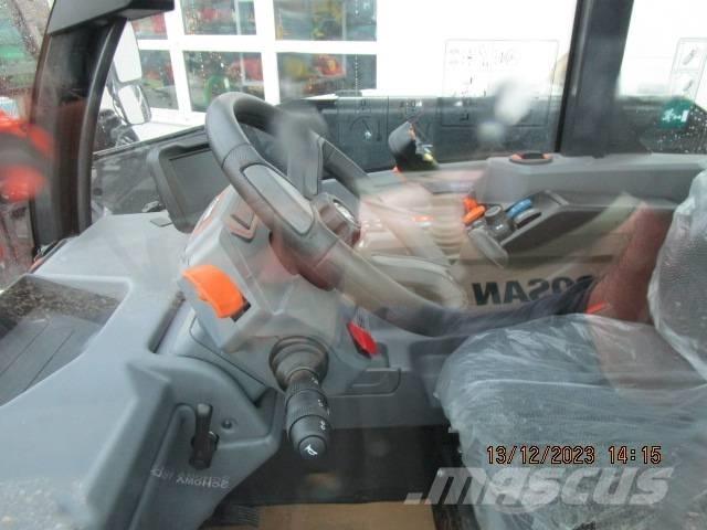 Bobcat TL 38.70 HF Teleskopiskie manipulatori