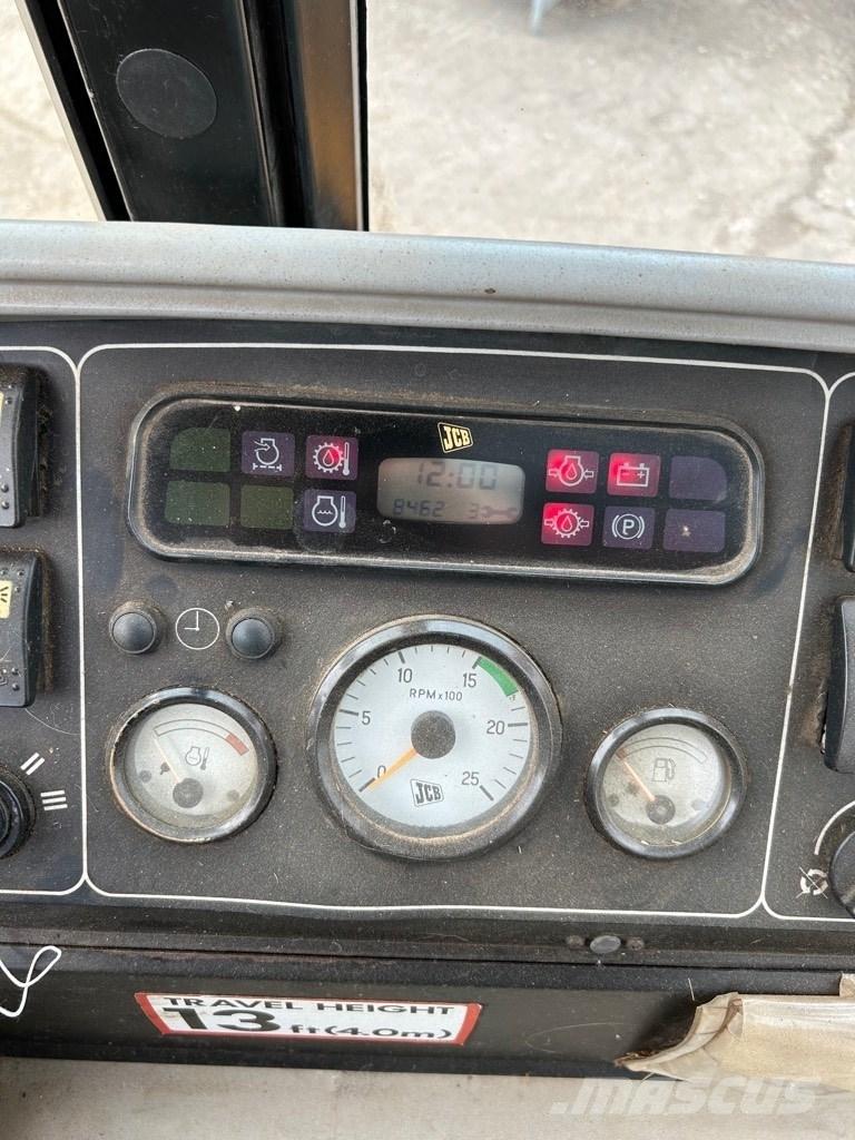 JCB 3 CX Ekskavatori-iekrāvēji