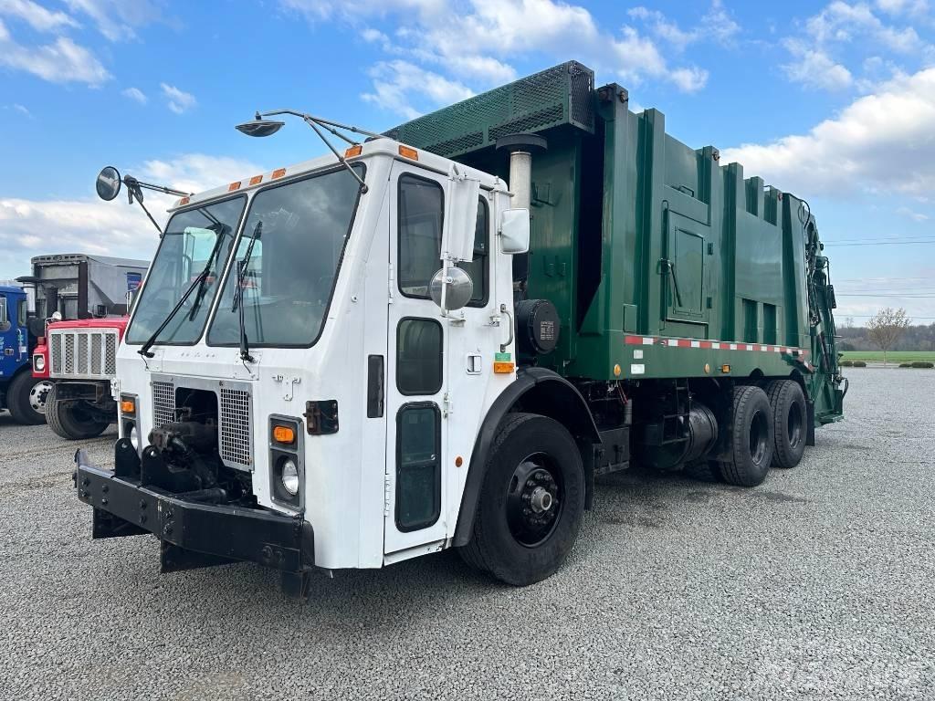 Mack LE613 Atkritumu izvešanas transports