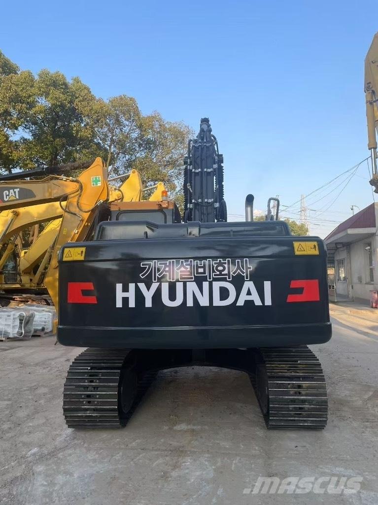 Hyundai 220LC-9S Kāpurķēžu ekskavatori