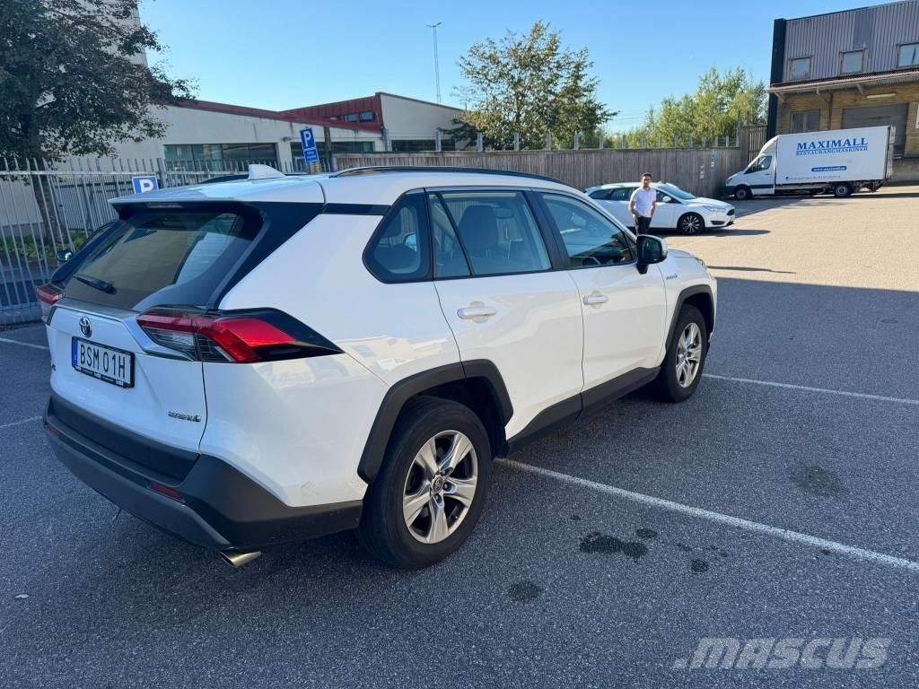 Toyota RAV-4 Automašīnas