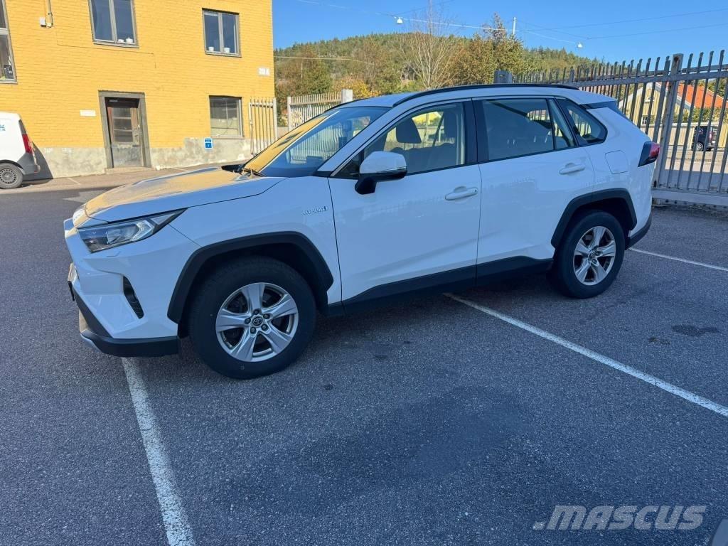 Toyota RAV-4 Automašīnas