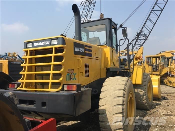 Komatsu WA 380-3 Iekrāvēji uz riteņiem