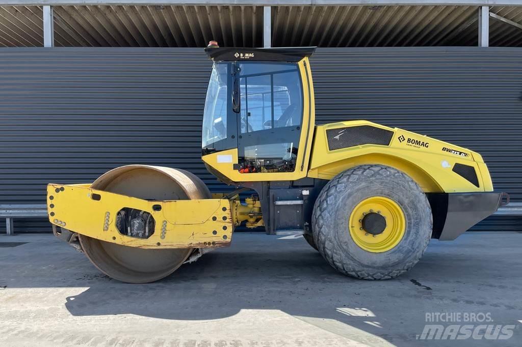 Bomag BW 213 D-5 Vienvalča grunts veltņi