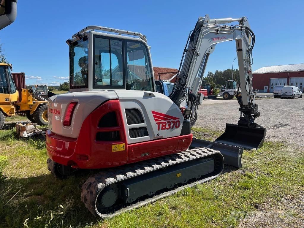 Takeuchi TB 370 Vidēja lieluma ekskavatori 7 t - 12 t
