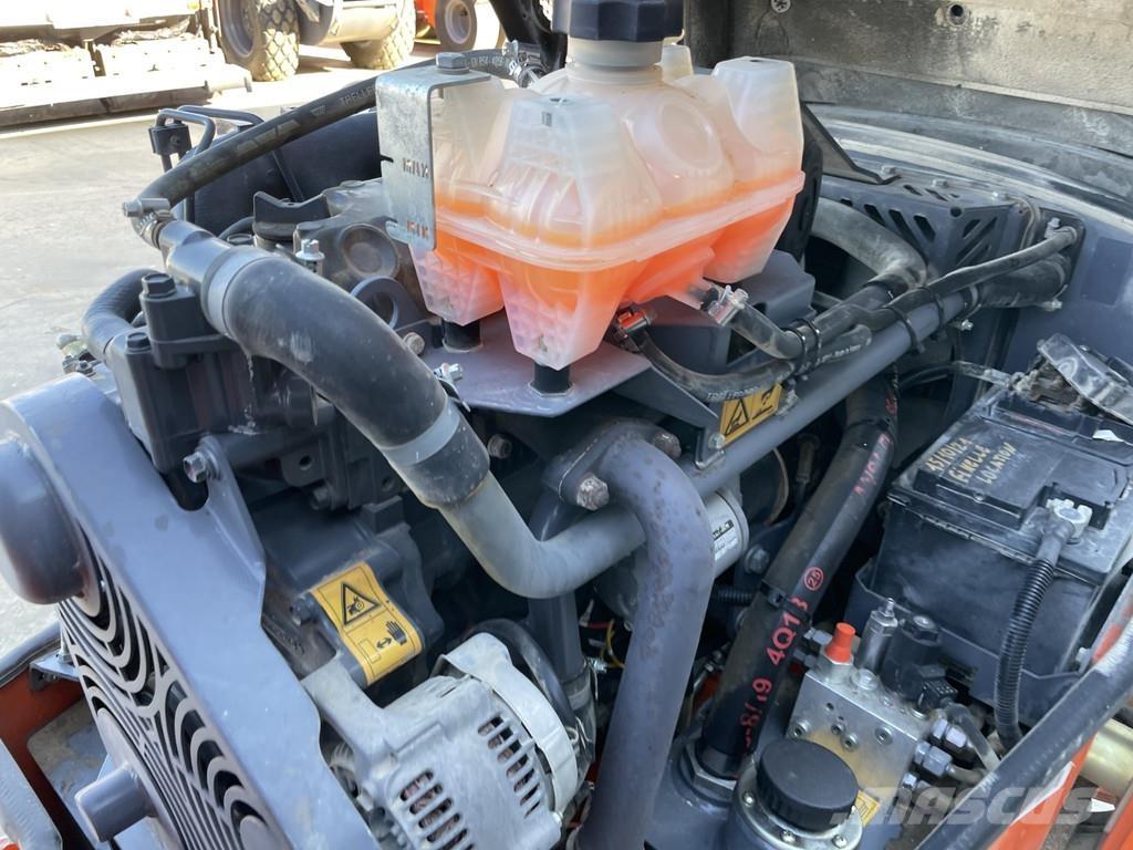 Hamm HD 10 VV Divvalču grunts veltņi