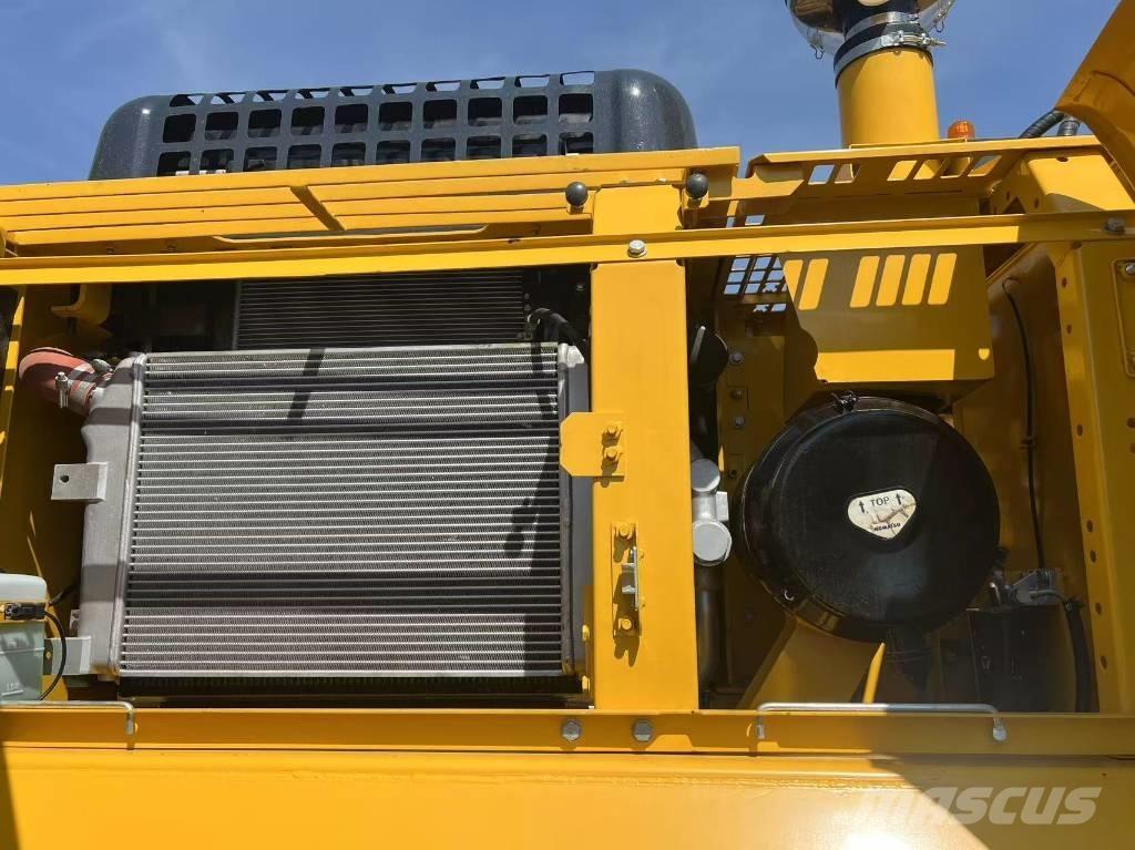 Komatsu PC 300 Kāpurķēžu ekskavatori