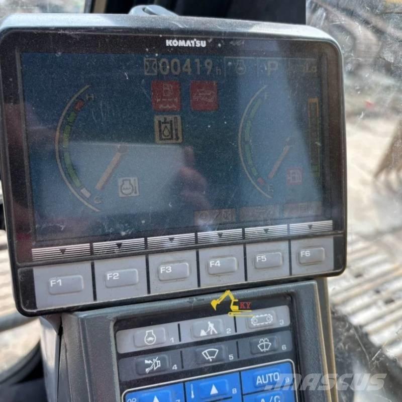 Komatsu PC 220-8 Kāpurķēžu ekskavatori