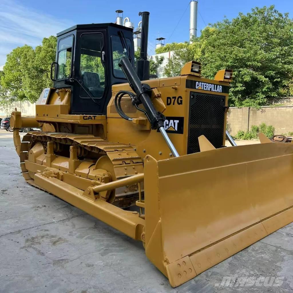 CAT D 7 G Kāpurķēžu buldozeri
