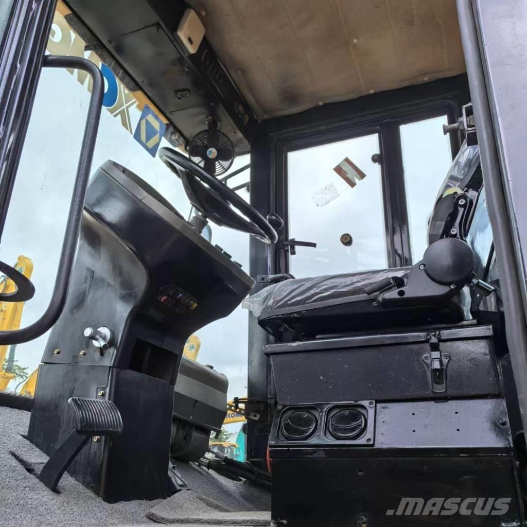 XCMG XS 223 J Vienvalča grunts veltņi