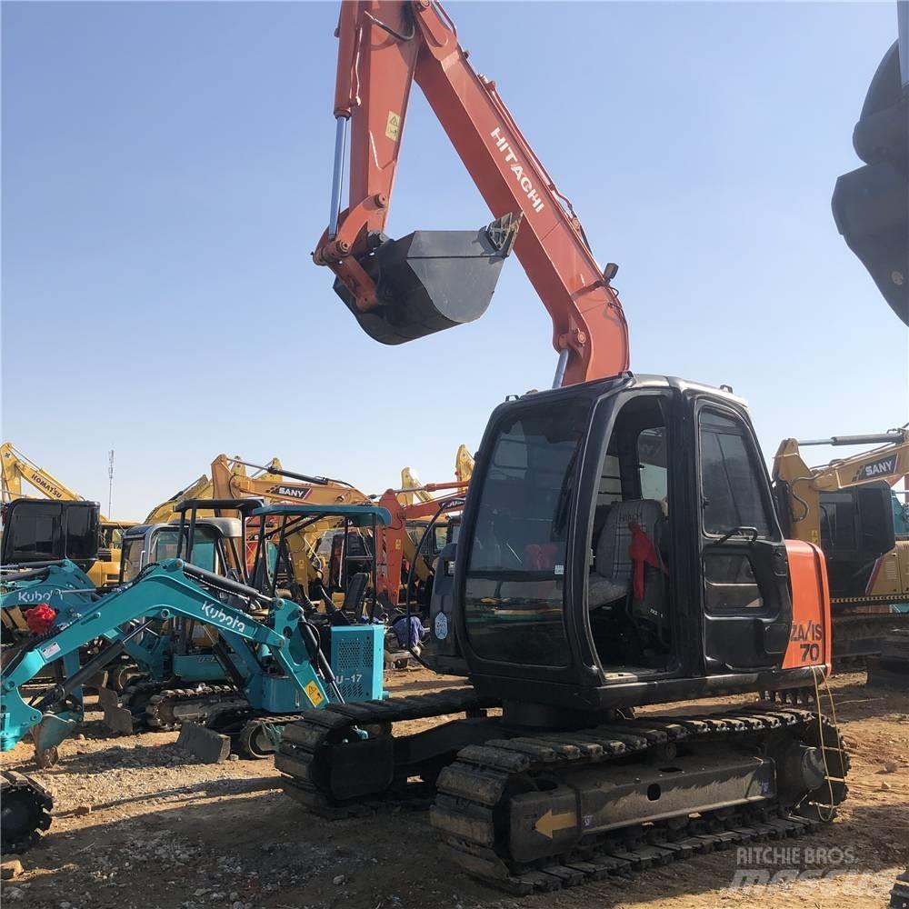 Hitachi ZX70-5A Vidēja lieluma ekskavatori 7 t - 12 t